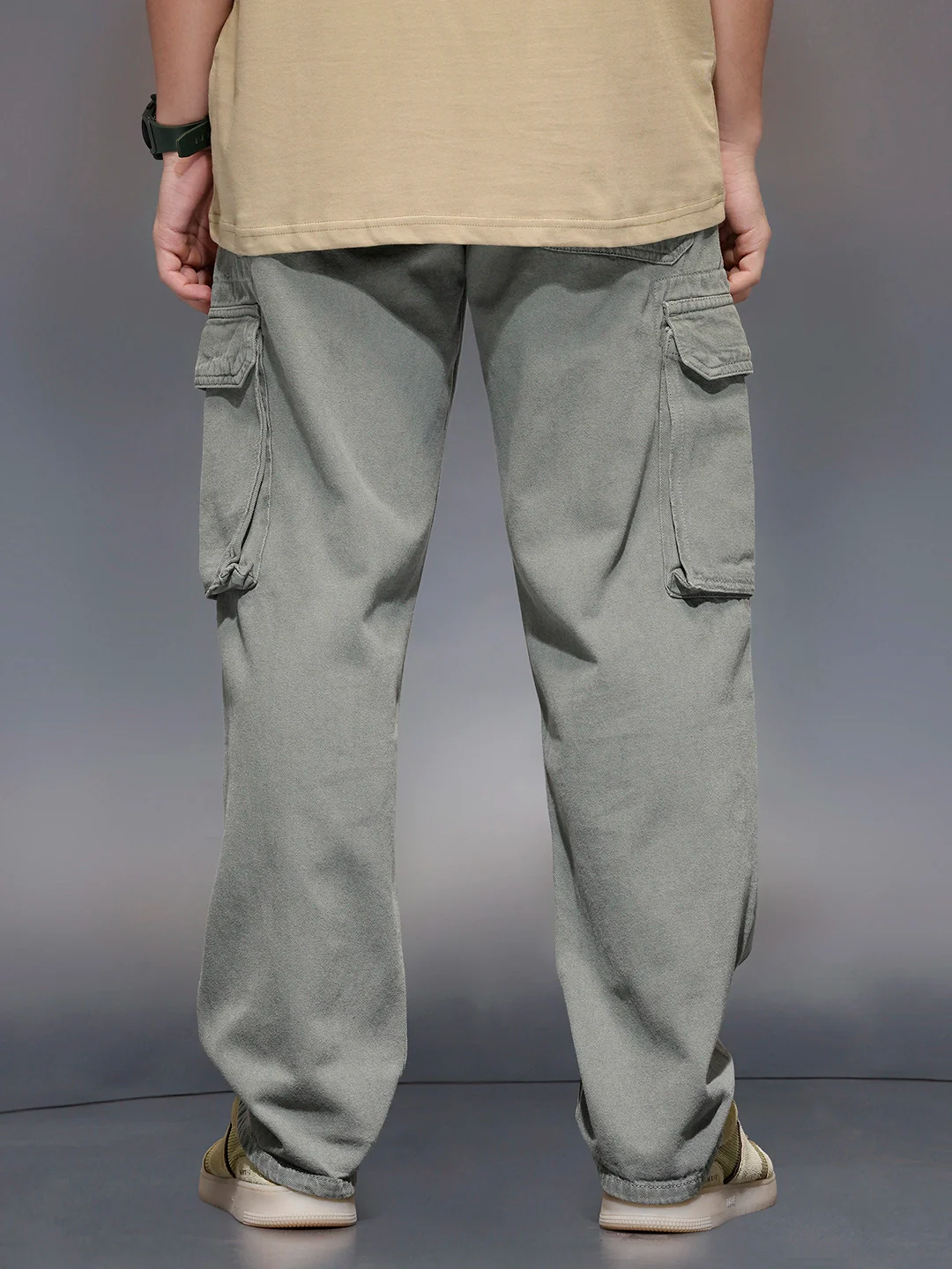 Men’sLoose fit cargo trousers | Olive - Image 3