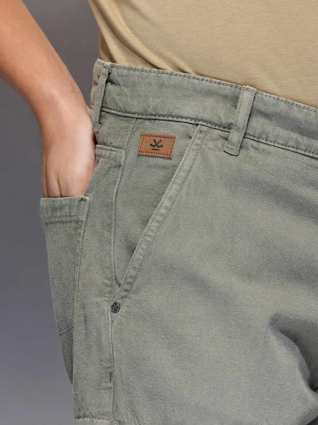 Men’sLoose fit cargo trousers | Olive - Image 5