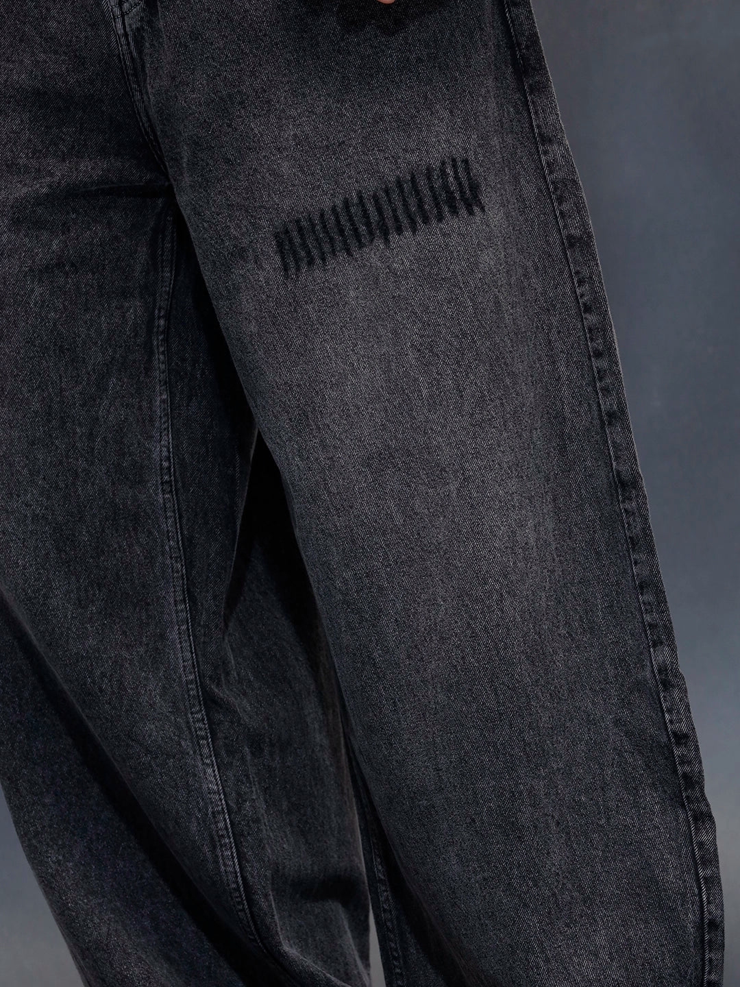 Men's Baloon fit jeans with details  | Dark Grey - Image 6