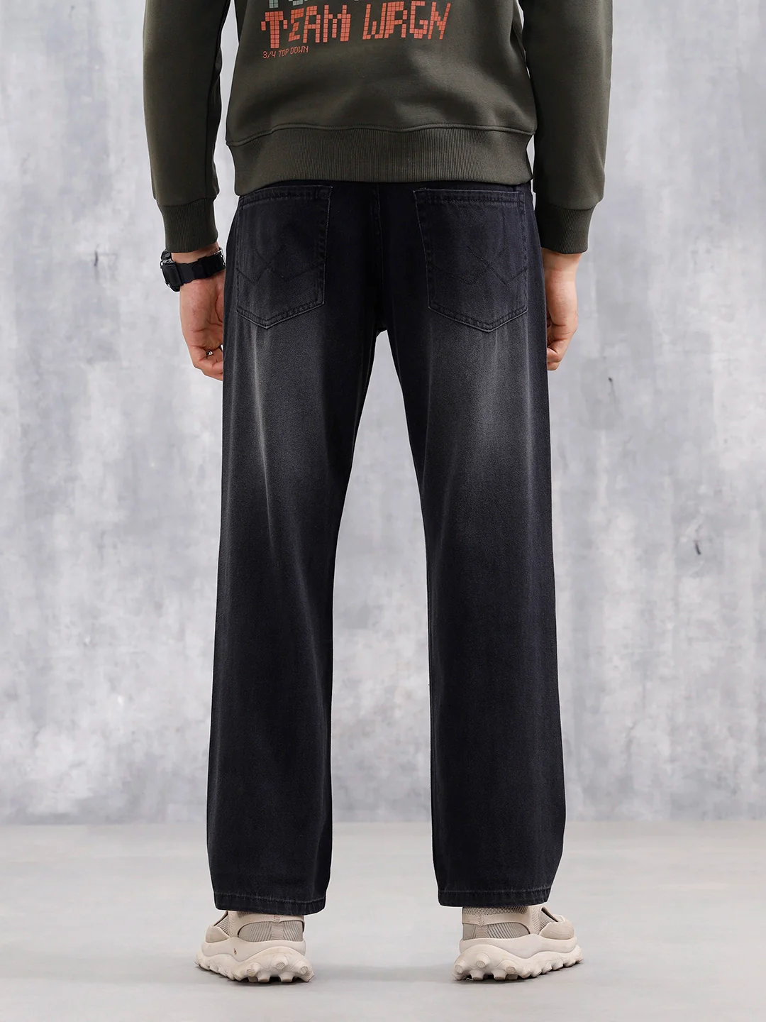 Men's Casual Anti Fit Jeans | Black - Image 3
