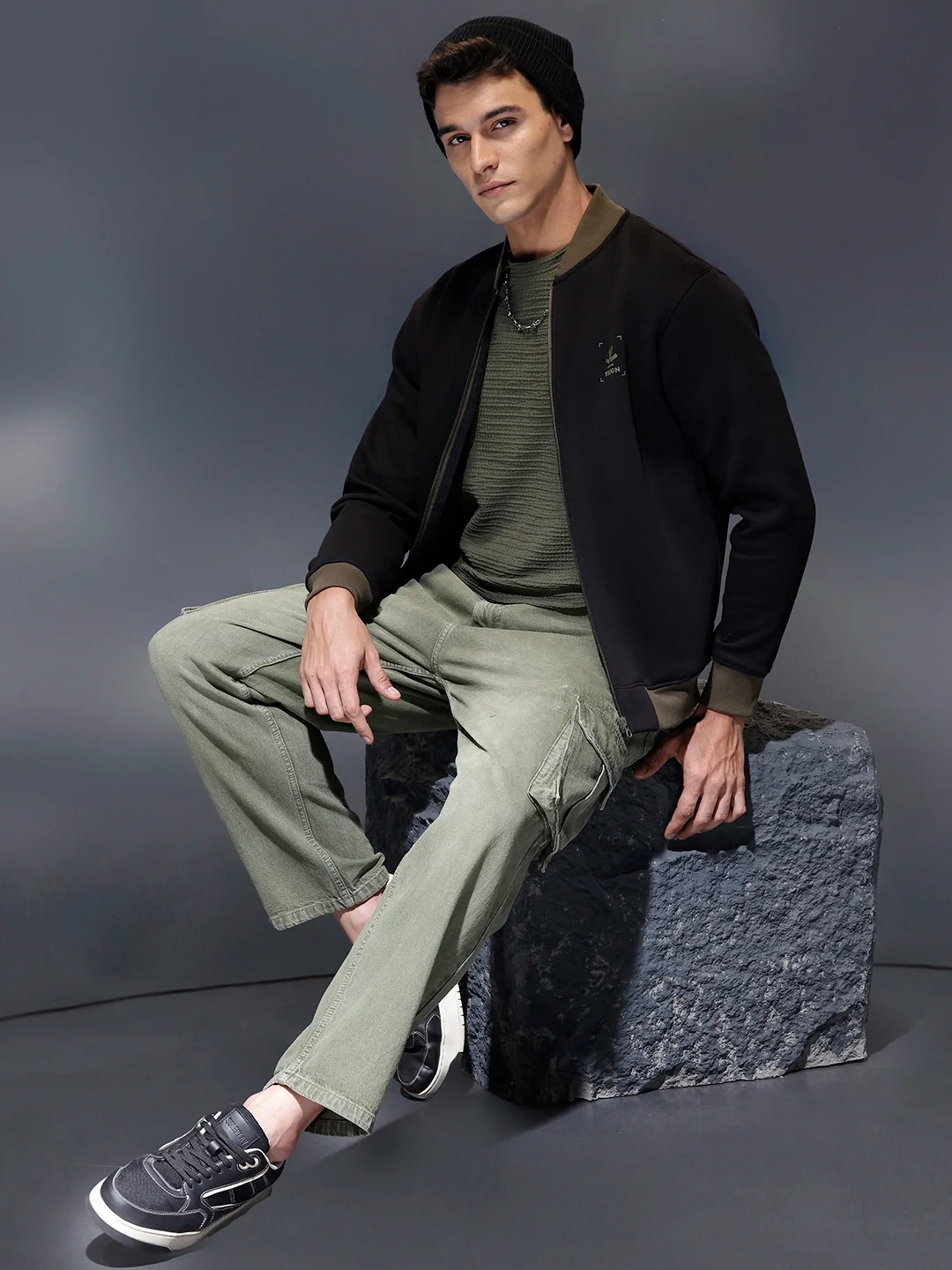Men's casual comfort fit Black jacket with constrast details | Black - Image 2