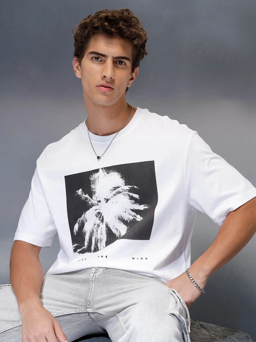 Men's casual graphic print oversize t-shirt  | White - Image 3