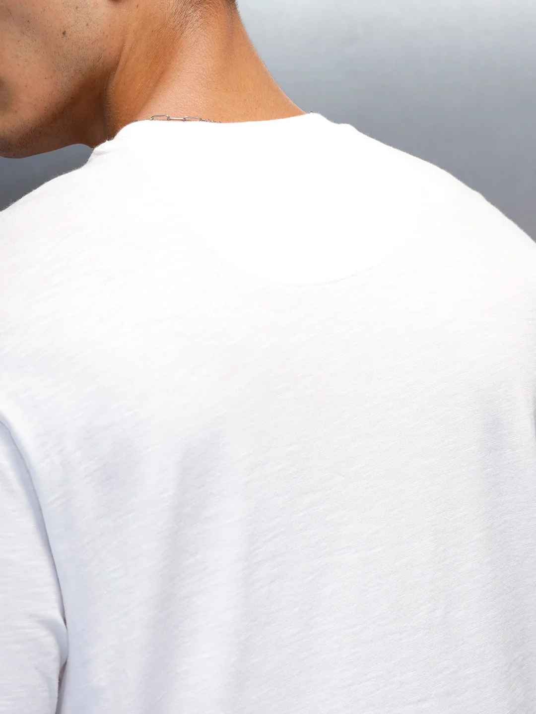 Men's Casual Graphic Pritned T-Shirt | White - Image 5
