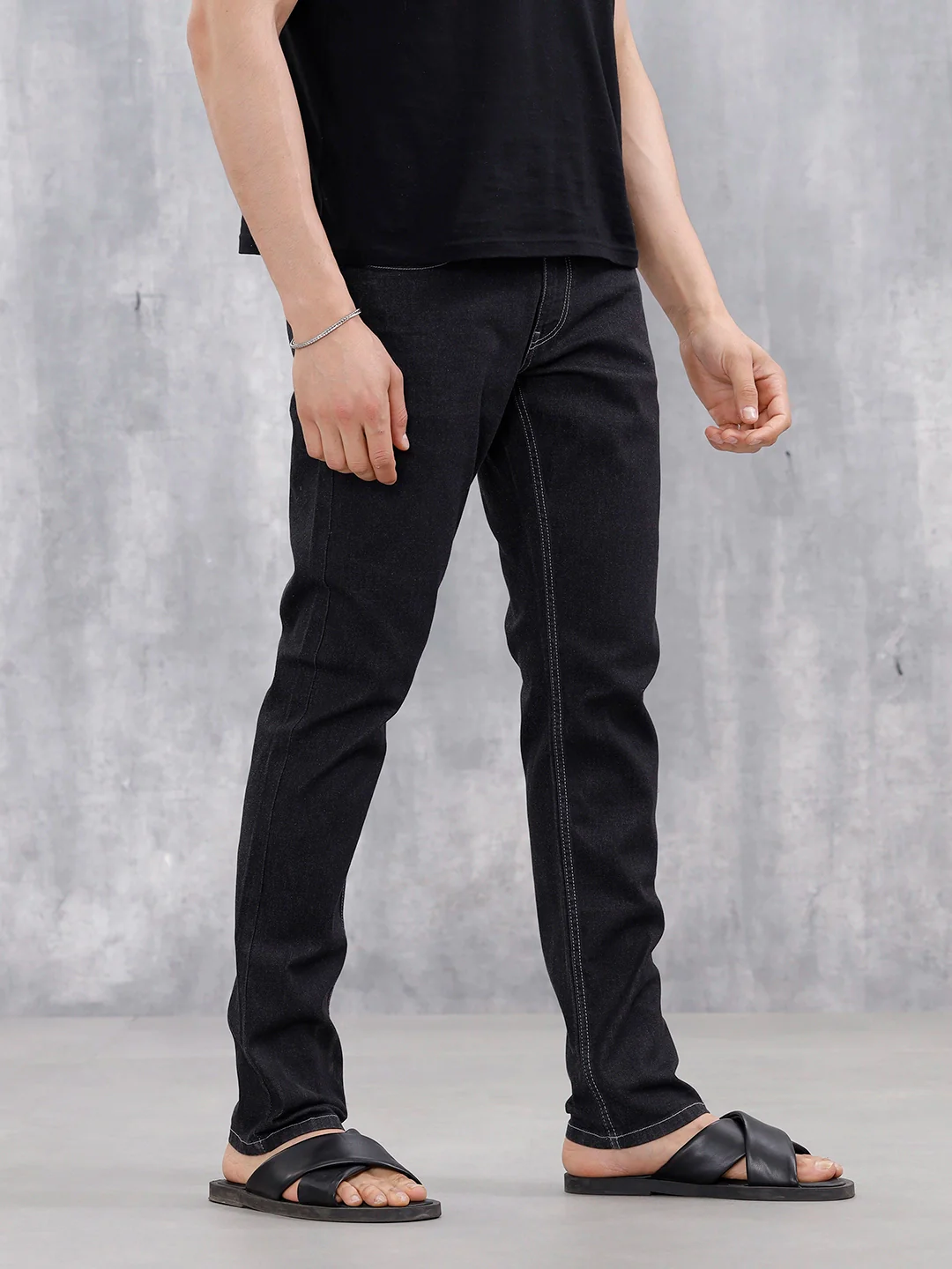 Men's Casual Jeans With Contrast Thread Detail | Black - Image 4