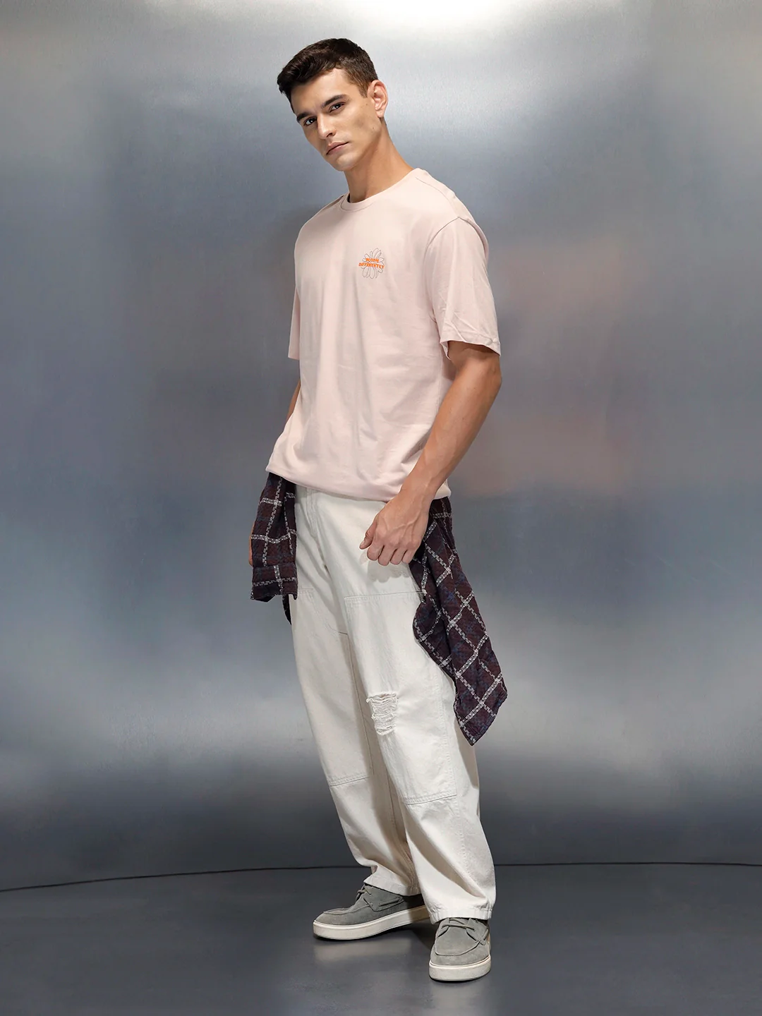 Men's Casual Oversized Fit T-Shrit With Back Graphics | Beige - Image 2