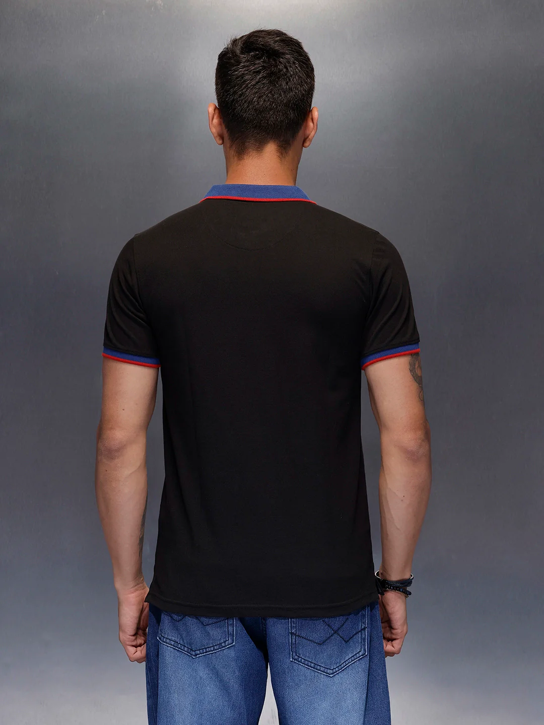 Men's casual polo t-shirt with contrast collar detail | Black - Image 3