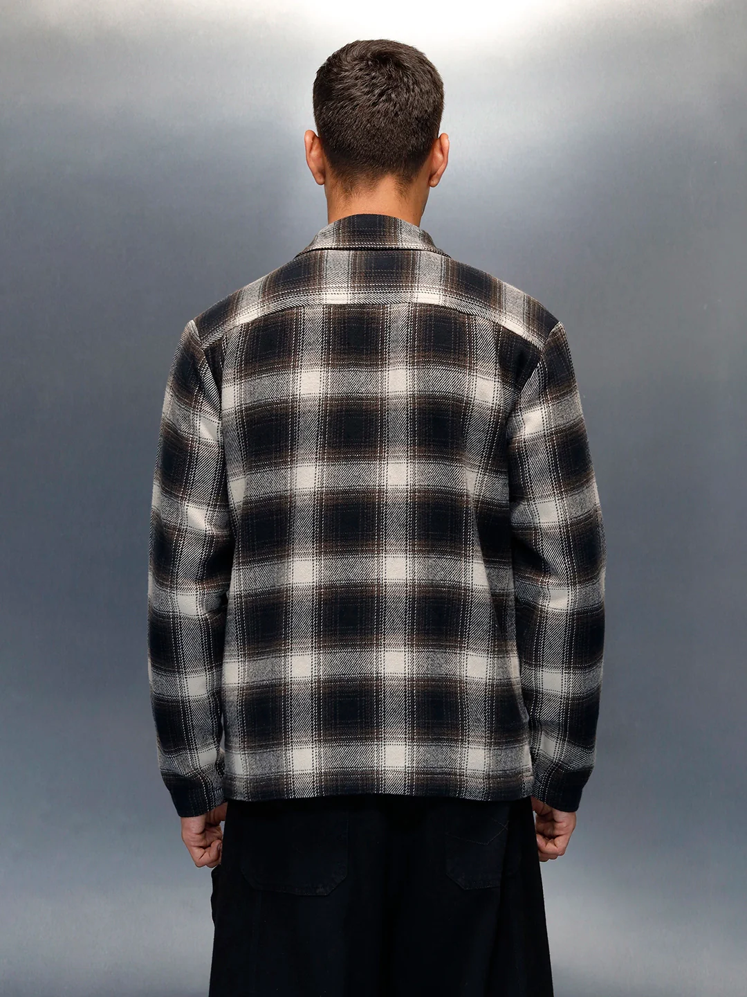 Men's Casual Regualr Fit Checkered Pattern Shacket | Black - Image 5