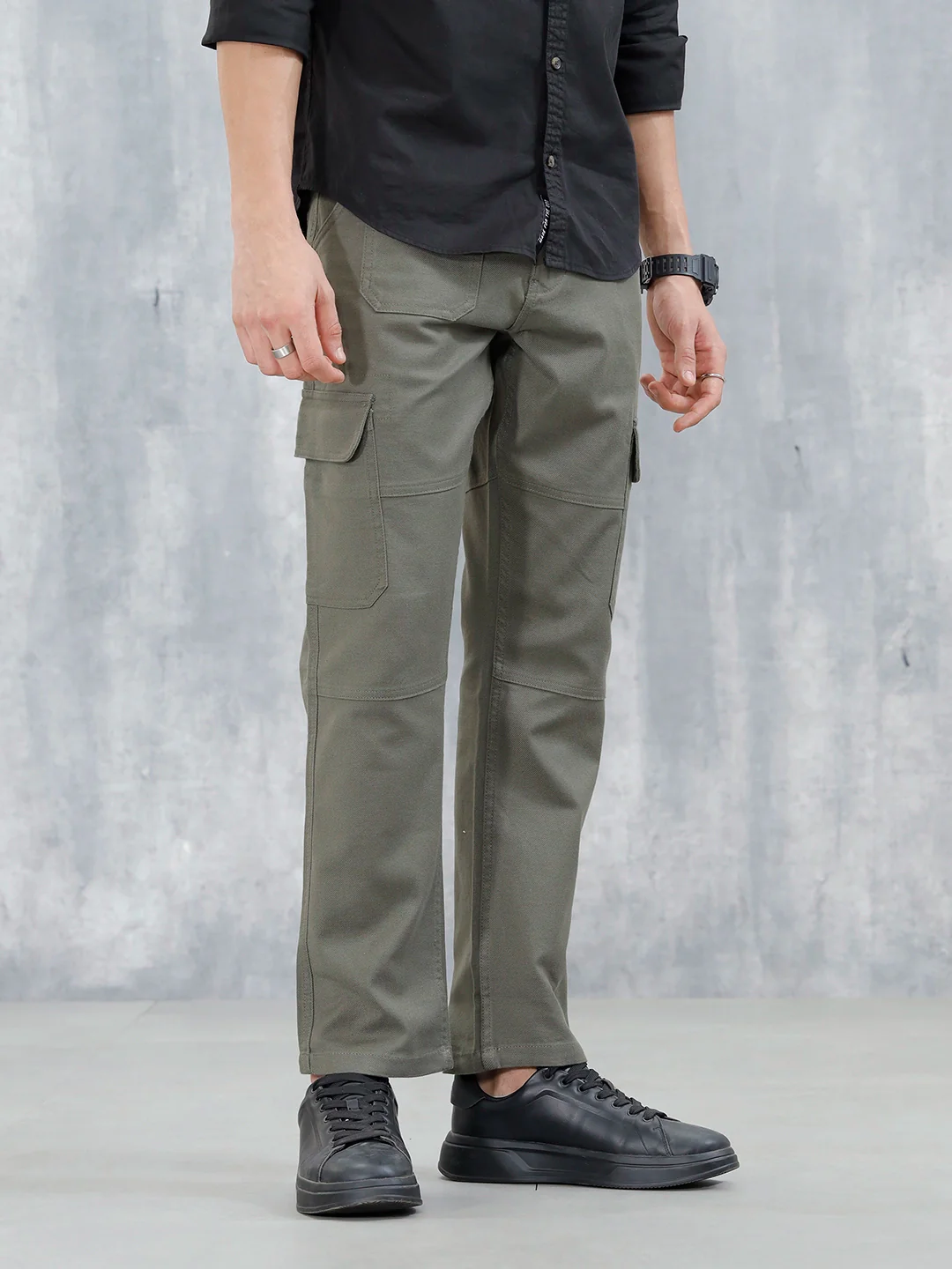 Men's Casual Relaxed Fit Cargo Trousers | Green - Image 4