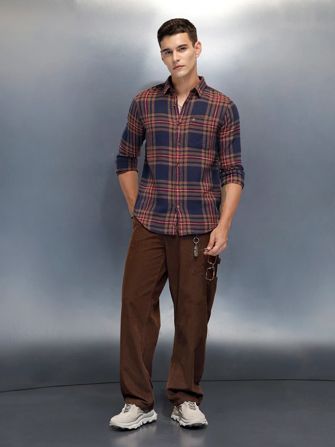 Men's Casual Slim Fit Checkered Pattern Shirt | Navy Blue - Image 2