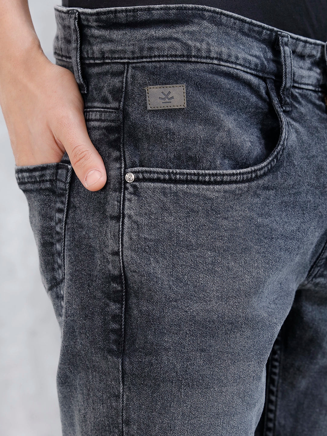 Men's Casual Slim Fit Tapered Jeans | Grey - Image 5