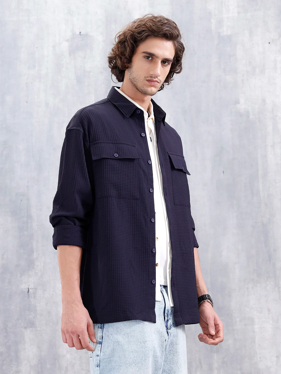 Men's Casual Solid Double Pocket Oversized Fit Shirt | Black - Image 4