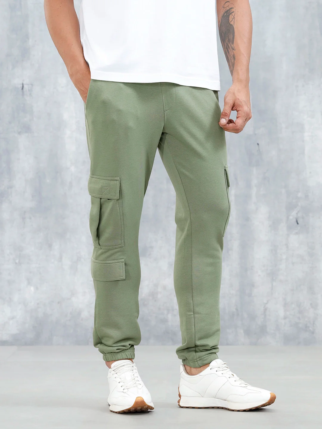 Men's Casual Straight Fit Cargo Knit Jogger | Olive - Image 4