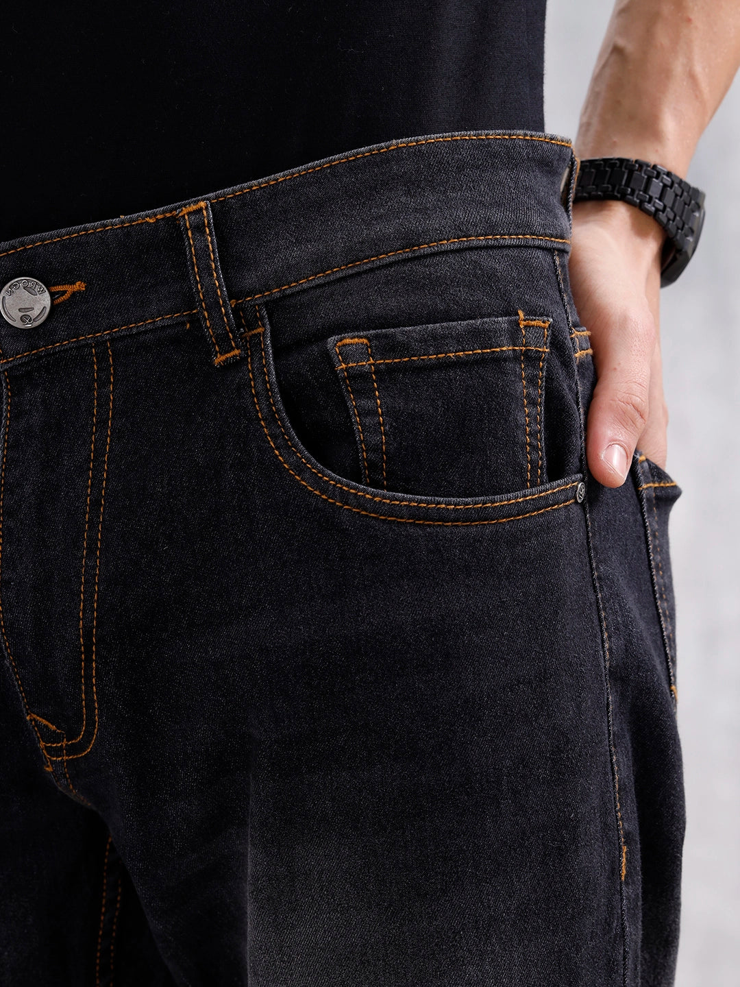 Men's Casual Straight Fit Jeans | Black - Image 5