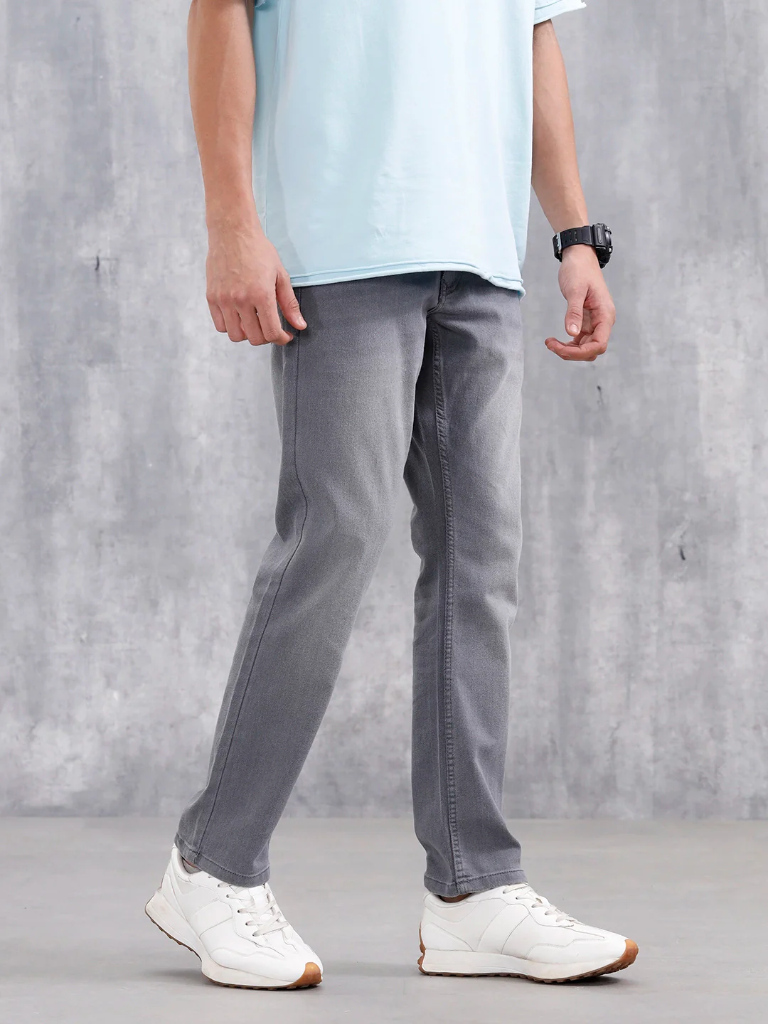 Men's Casual Straight Fit Jeans | Grey - Image 4