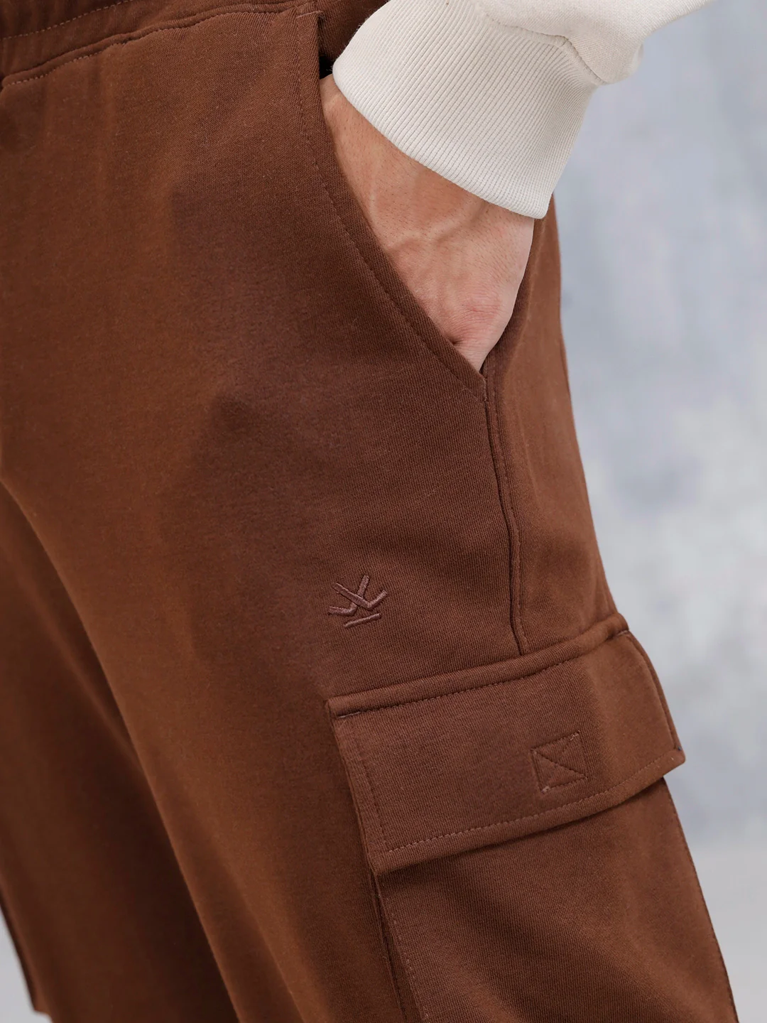 Men's Casual Utility Pockets Relaxed Fit Knit Jogger | Brown - Image 5