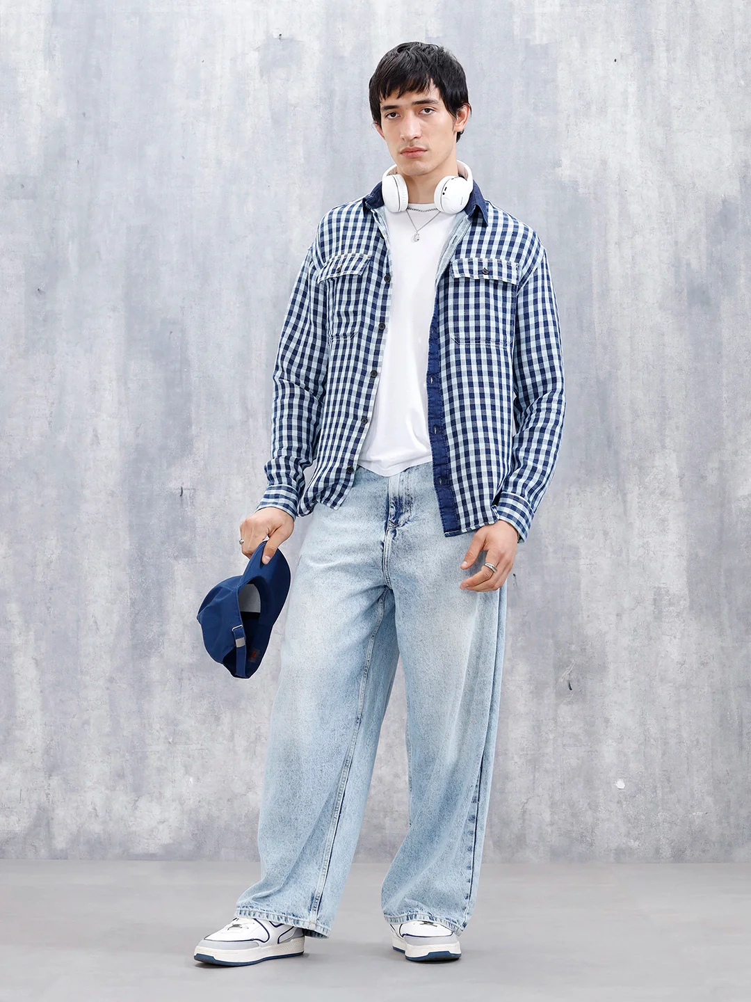 Men's Causal Oversized Fit Checkered Pattern Shirt | Blue - Image 2