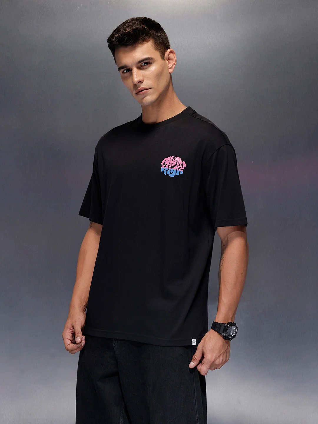 Men's oversized tee with back print | Black - Image 4