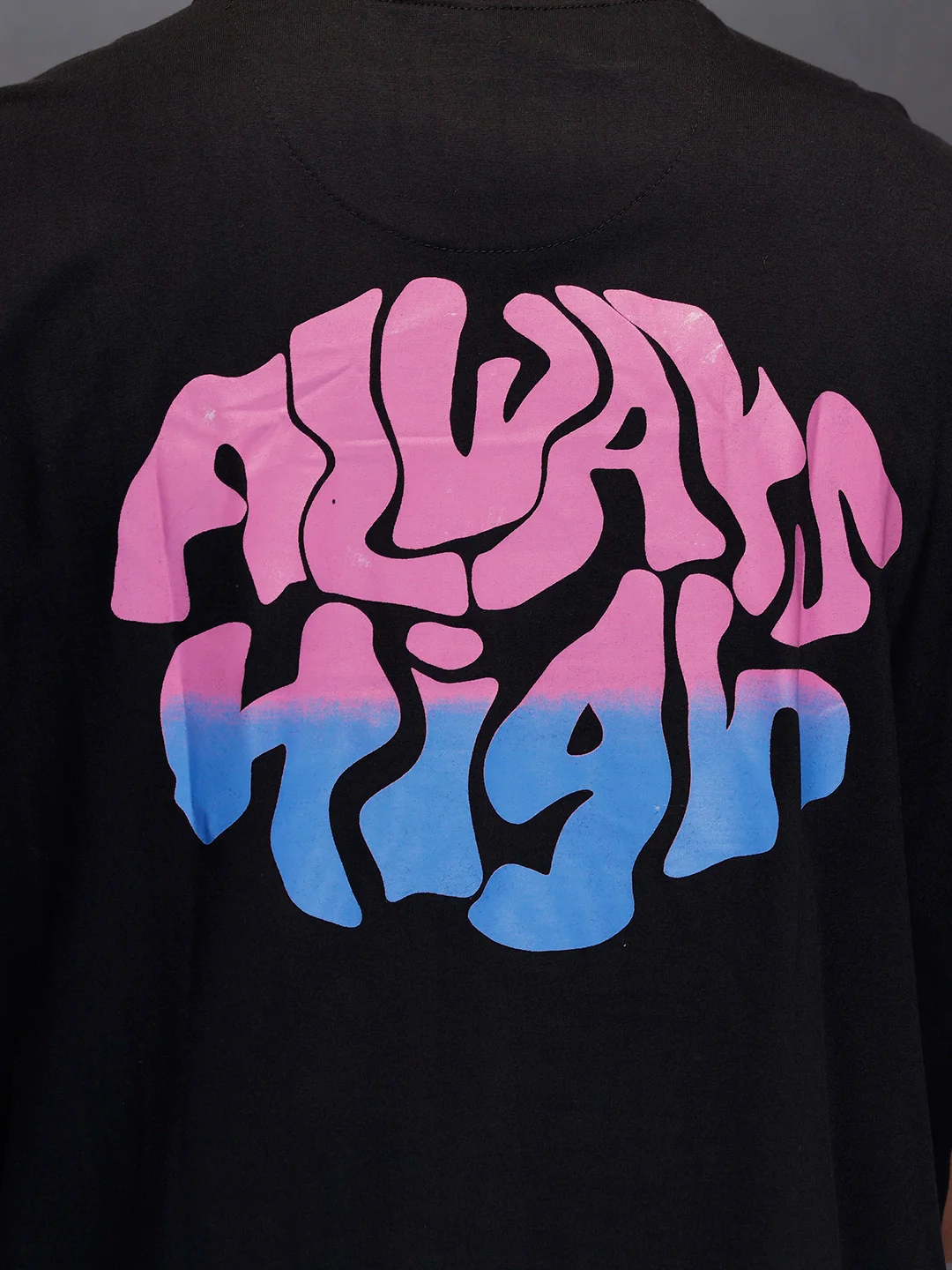 Men's oversized tee with back print | Black - Image 5
