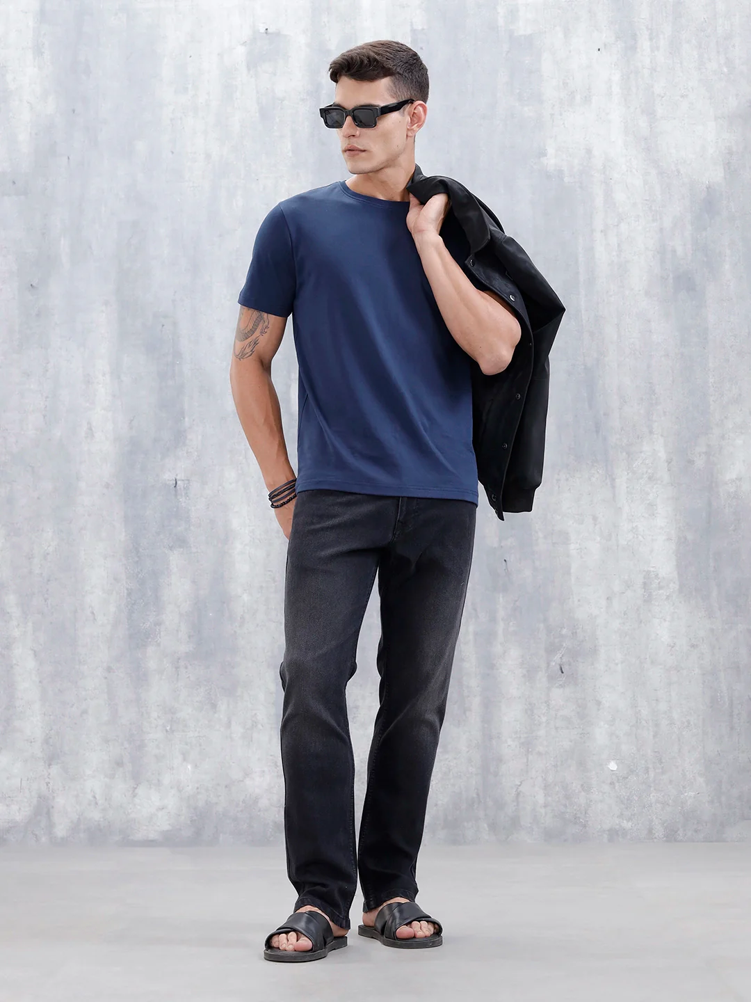 Men's Regualr Fit Mid Wash Jeans | Mid Grey - Image 2