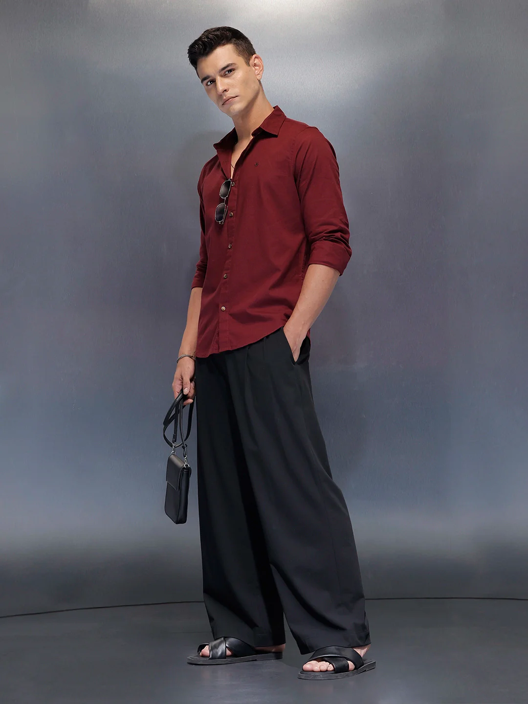 Men's solid shirt with clean tailoring and comfort fit | Wine - Image 2