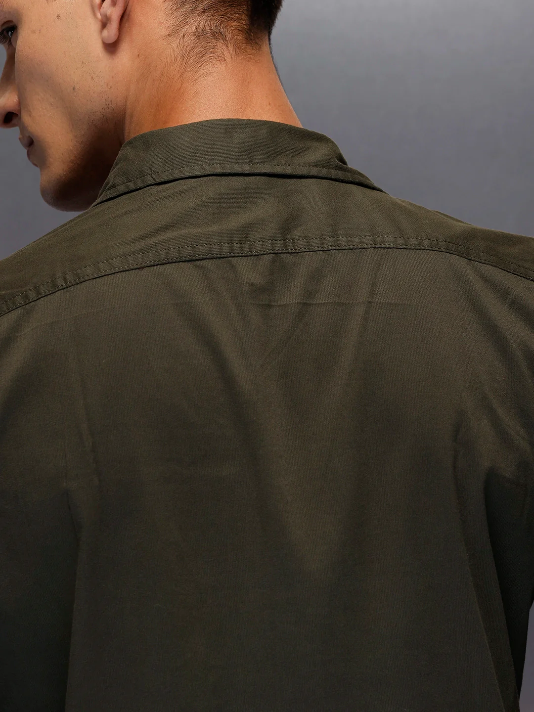 Men's structured shirt with pocket styling | Olive - Image 5