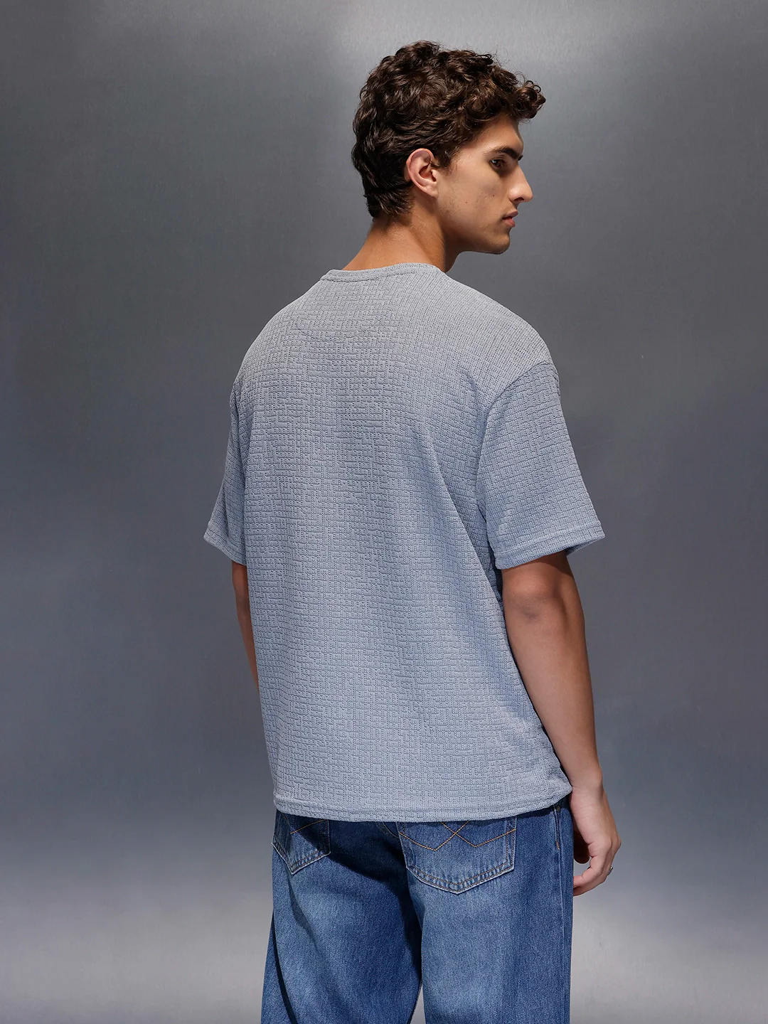 Men's Textured Oversized T-shirt  |  Grey - Image 3
