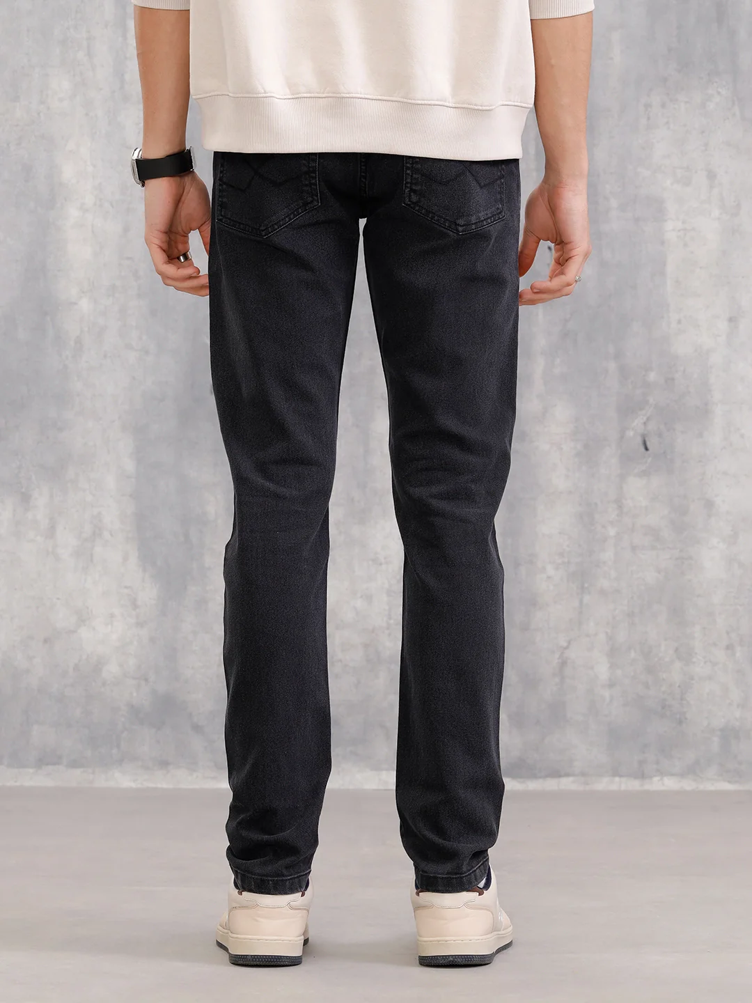Mild Washed Slim Tapered Jeans I Grey - Image 3