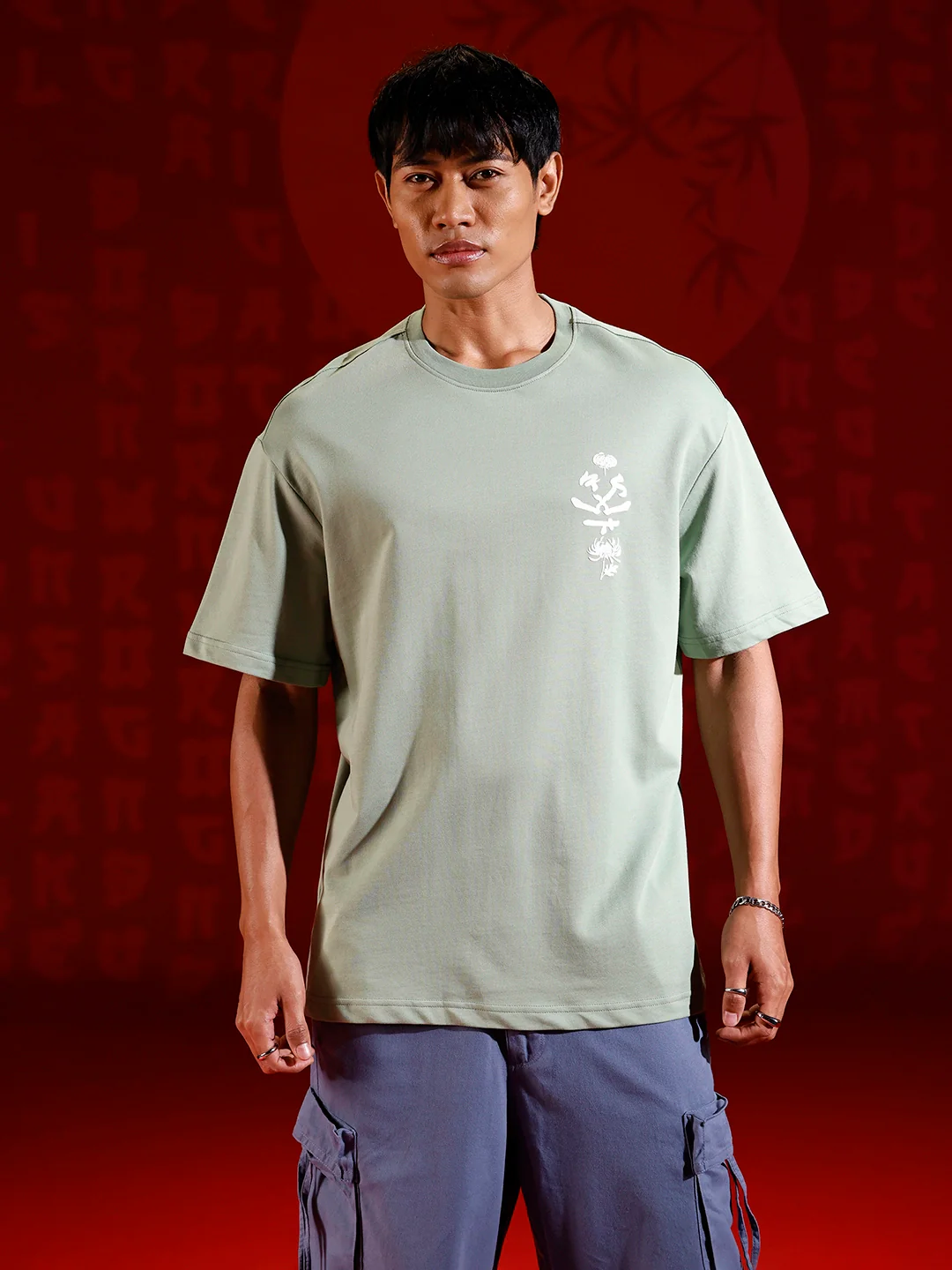 Minimal graphic print oversized tshirt | Green - Image 3