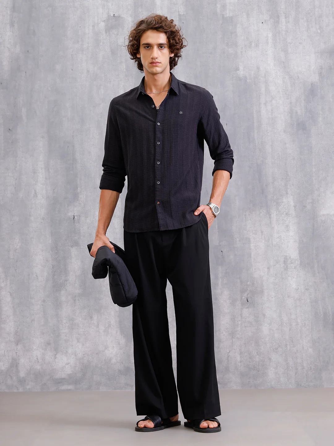 Modal Blend Seersucker Shirt In Slim Fit | Black - Image 2