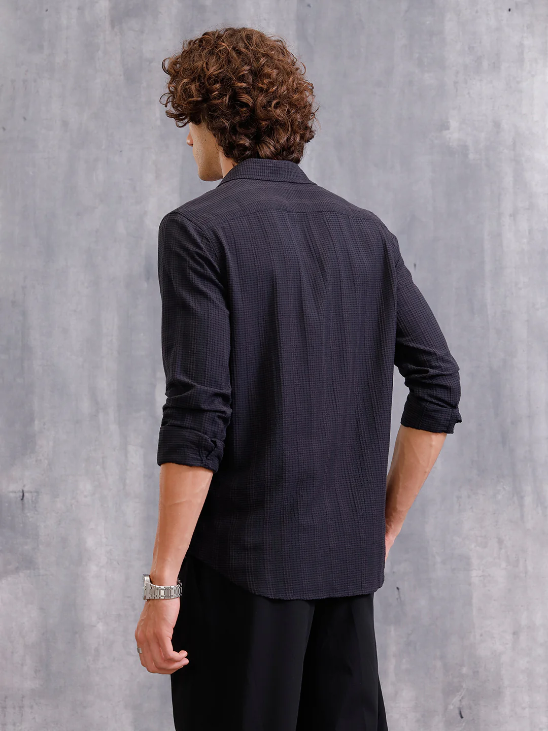 Modal Blend Seersucker Shirt In Slim Fit | Black - Image 3