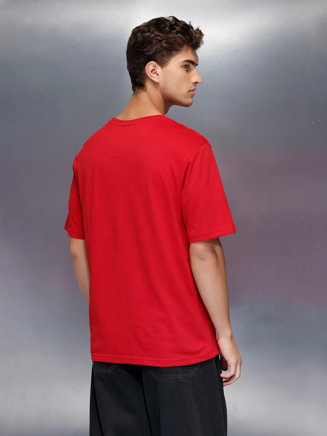 Oversize graphic print tshirt | Red - Image 3