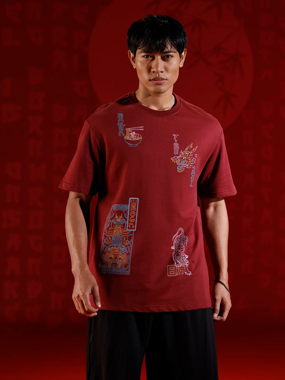 Oversize tshirt with warrior motif prints | Maroon - Image 3