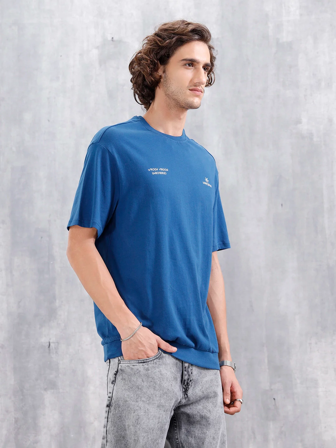 Oversized Crew Neck T-Shirt With Hd Print | Blue - Image 4