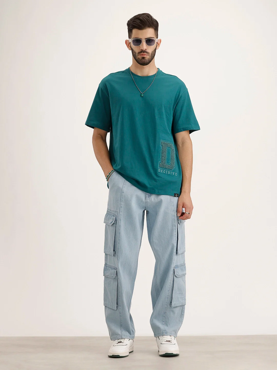 Oversized Fit Patch Detailed T-shirt | Green - Image 2
