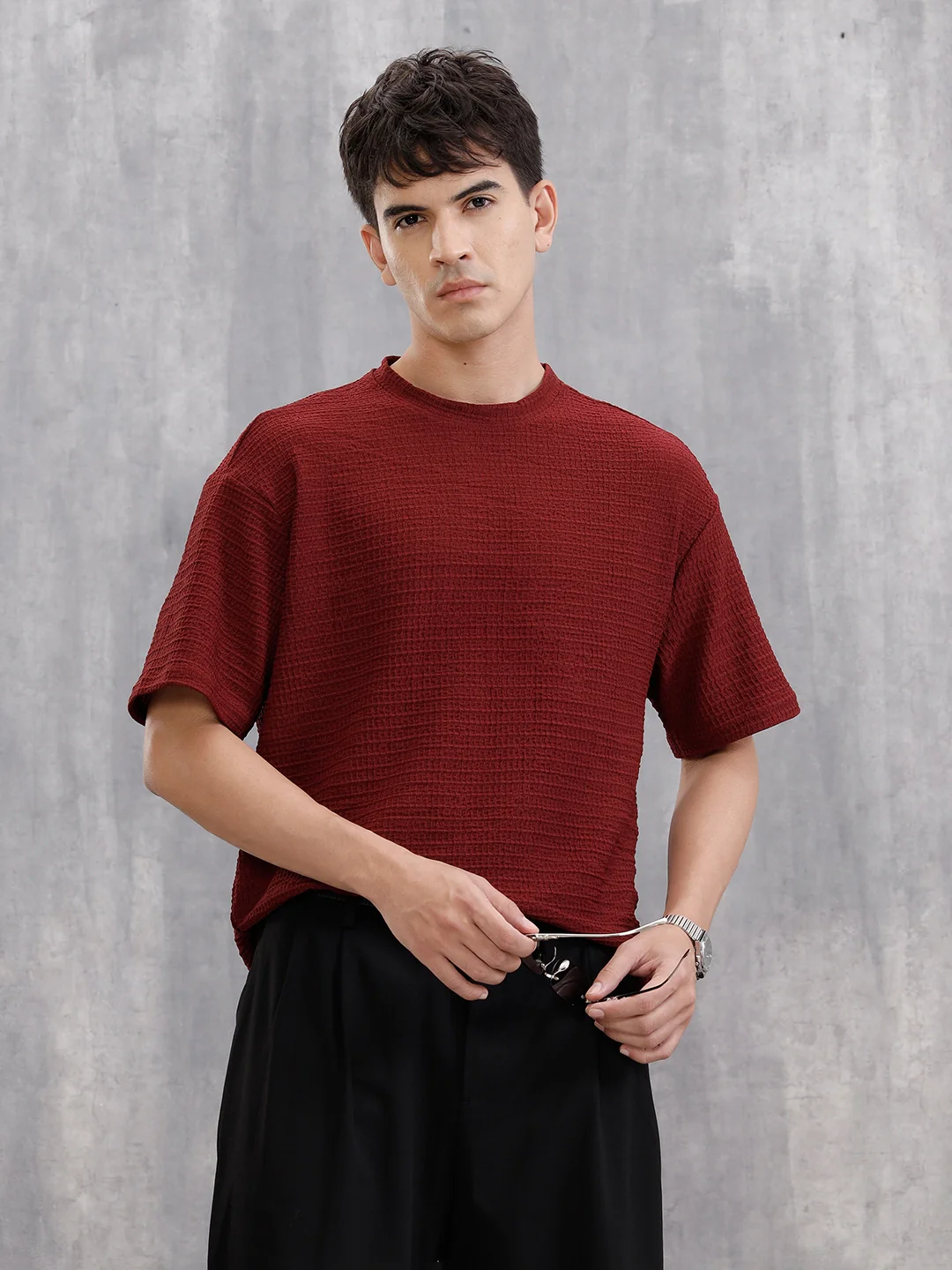 Oversized Jacquard Textured Crew Neck T-Shirt   | Maroon - Image 5