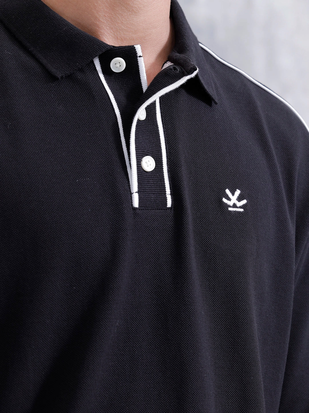 Oversized Polo T-Shirt With Contrast Trim Details | Black - Image 5