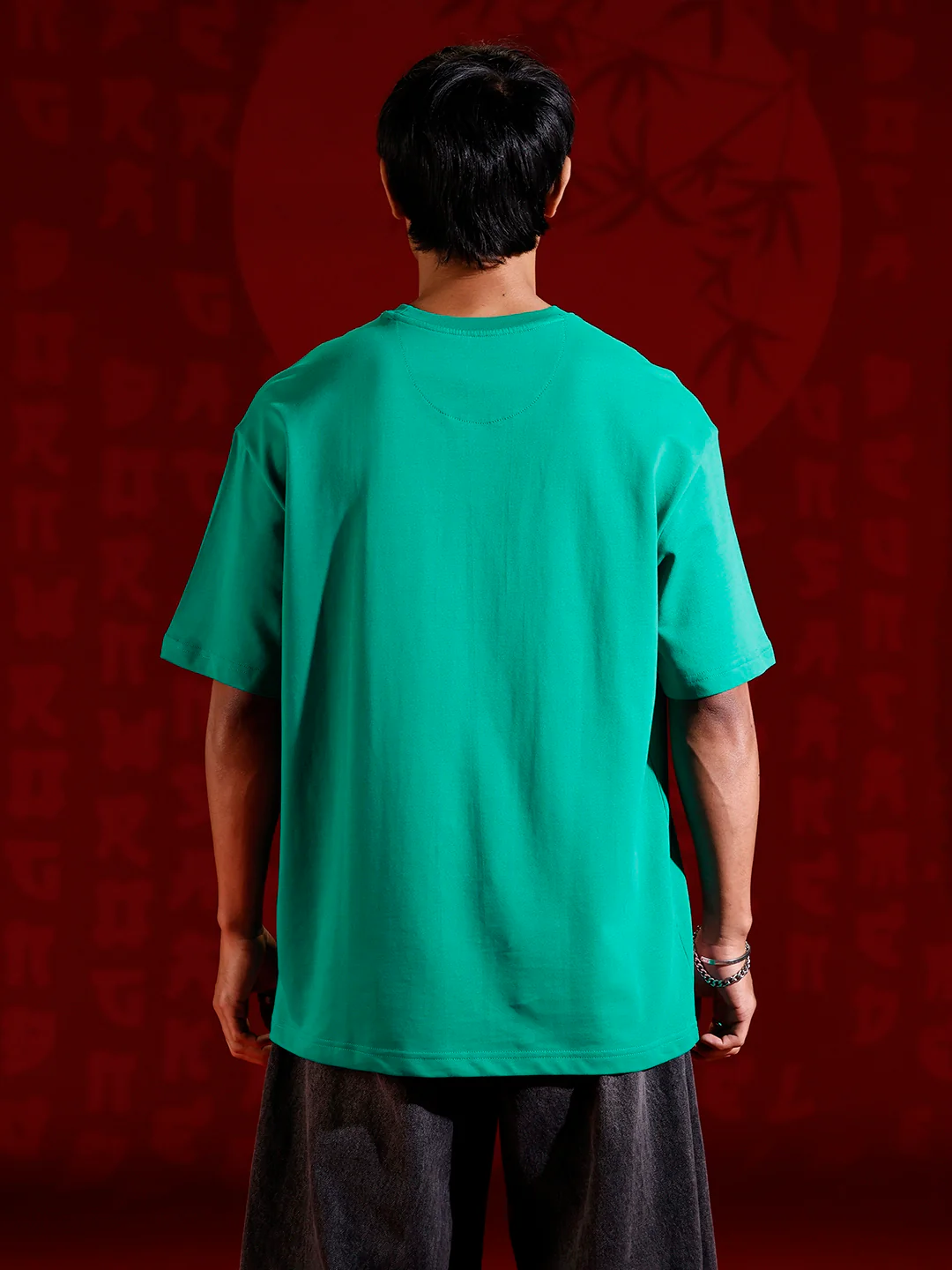 Oversized T-shirt with embroidered chest detail | Green - Image 3