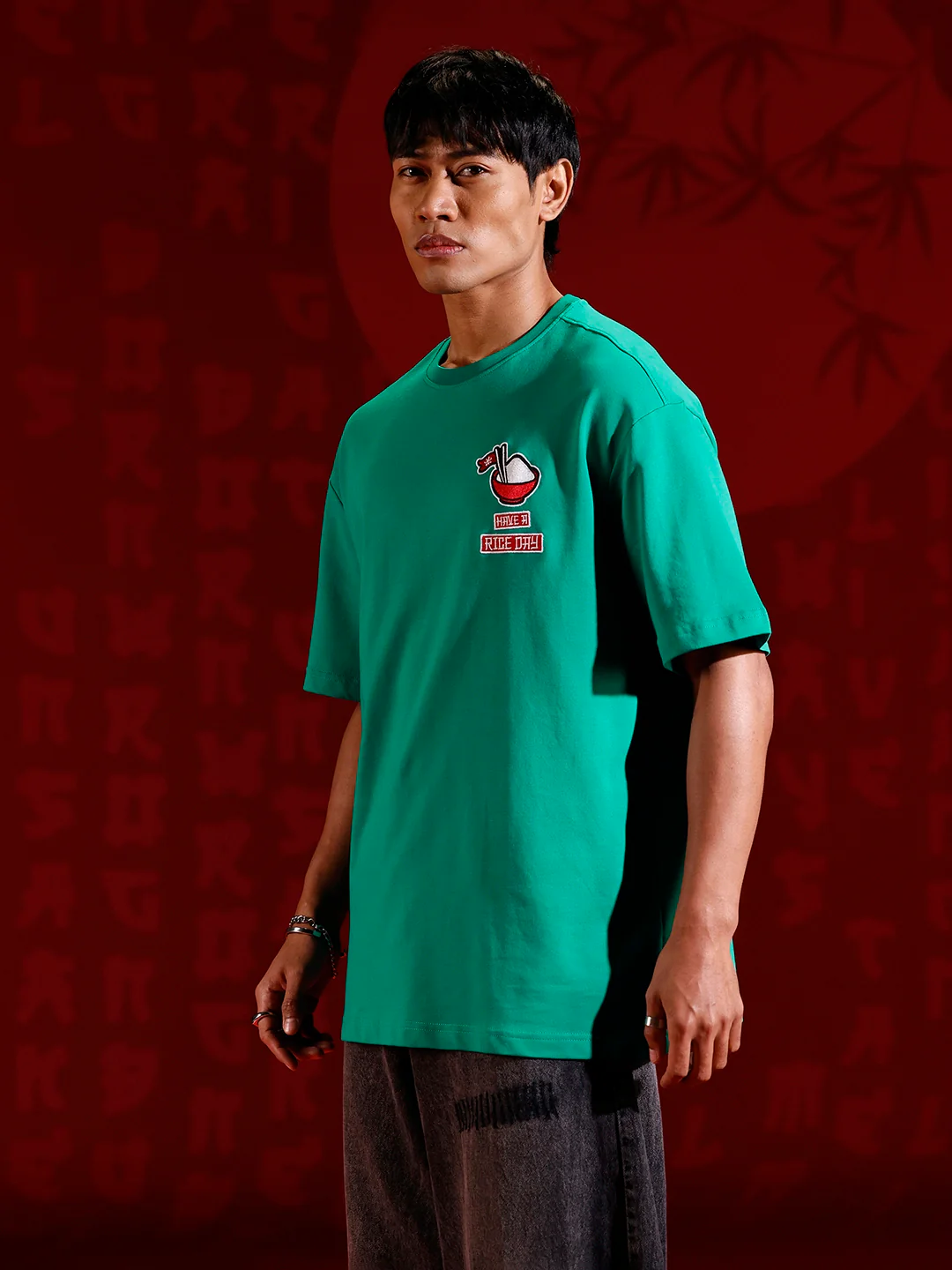 Oversized T-shirt with embroidered chest detail | Green - Image 4