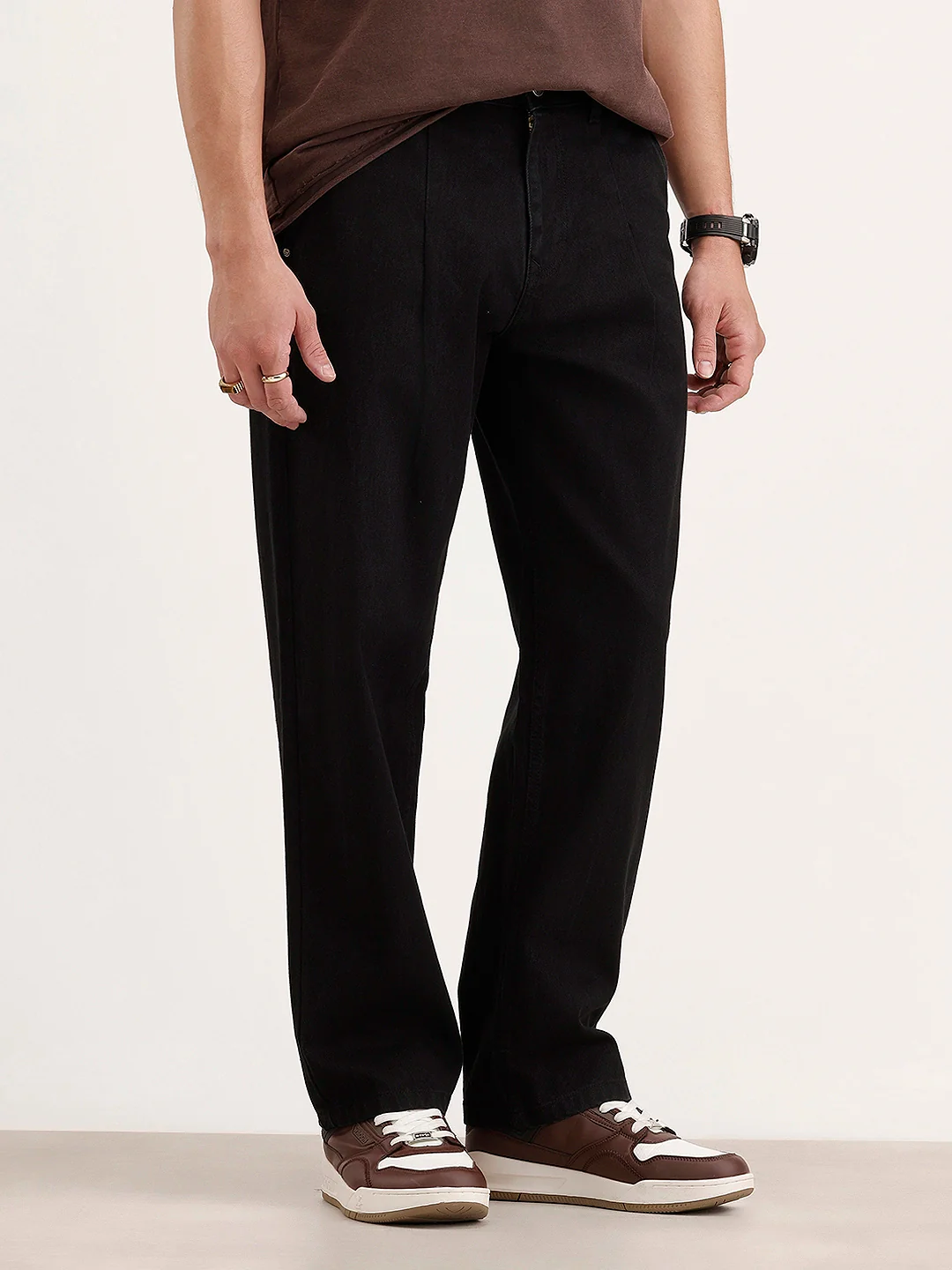 Pleated Loose Fit Denim Jeans | Black - Image 4