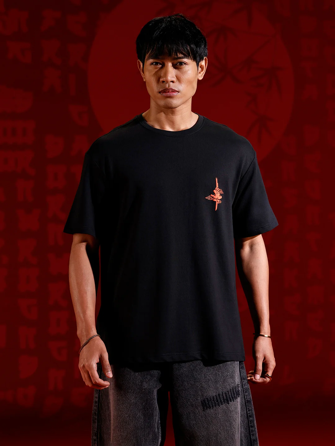 Puff print chest motif oversized tshirt | Black - Image 4