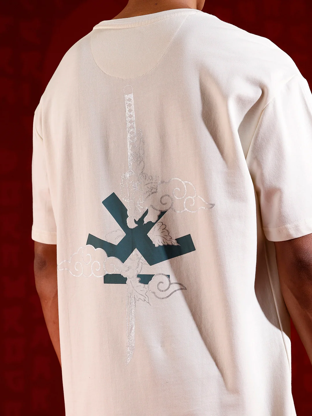 Puff print chest motif oversized tshirt | Off white - Image 6