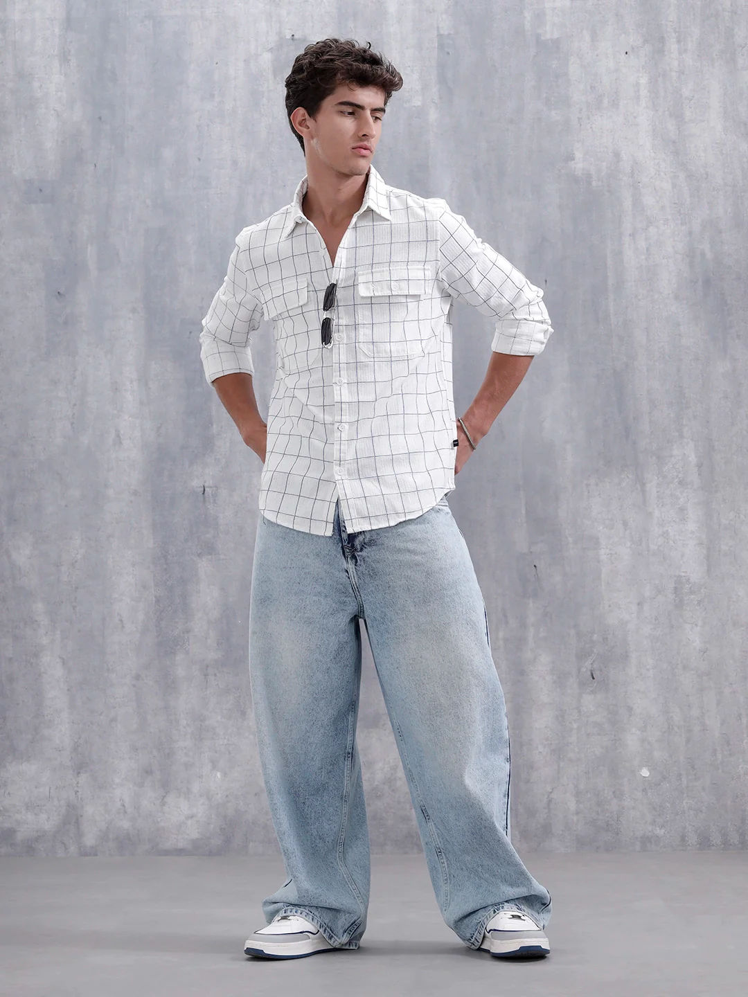 Regular Fit Double Pocket Checkered Shirt | White - Image 2