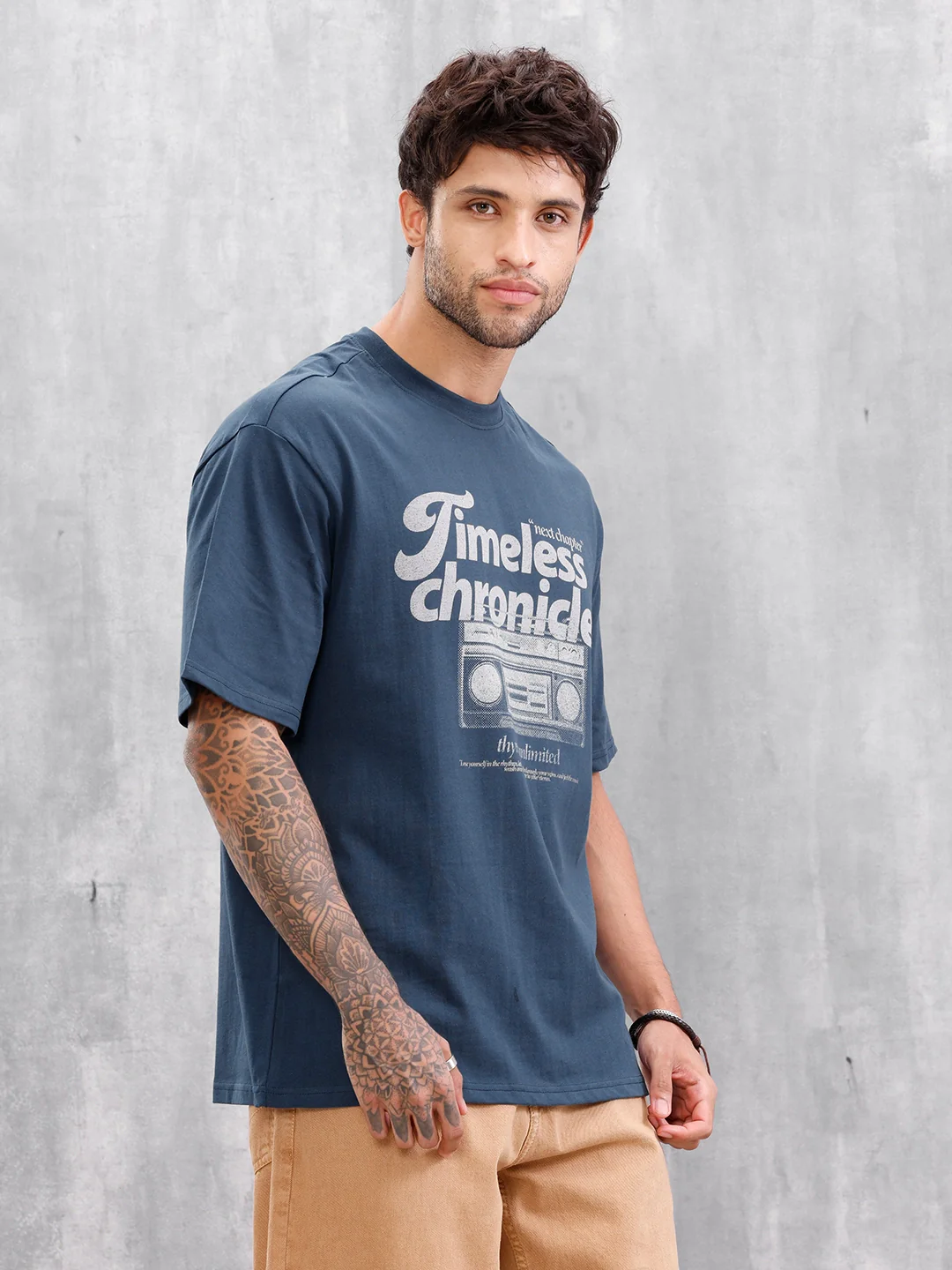Retro Radio Grpahic Pritned Oversized Fit Tshirt | Blue - Image 4