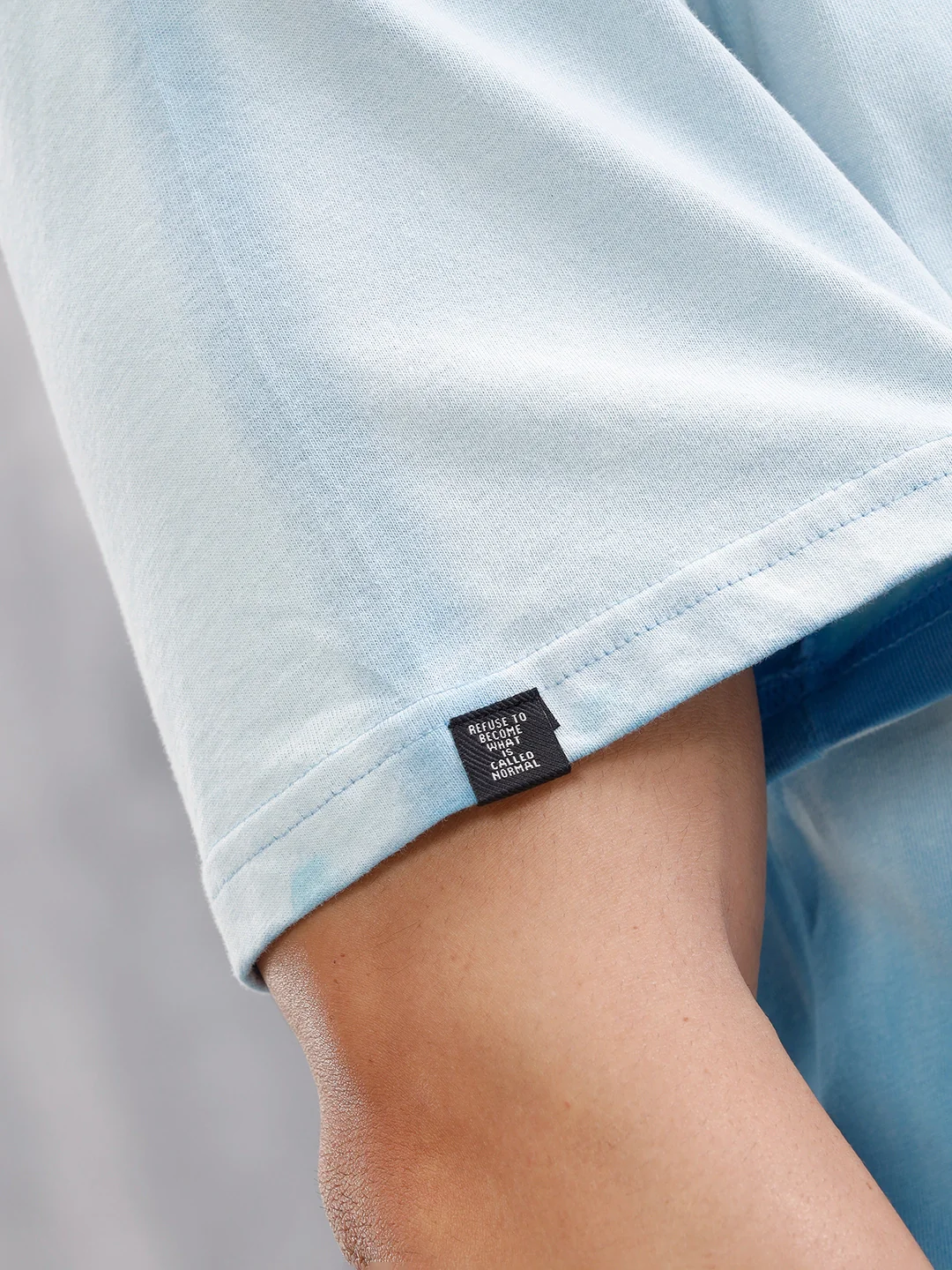 Retro Washed Oversized Fit Tshirt With Logo Print | Blue - Image 5