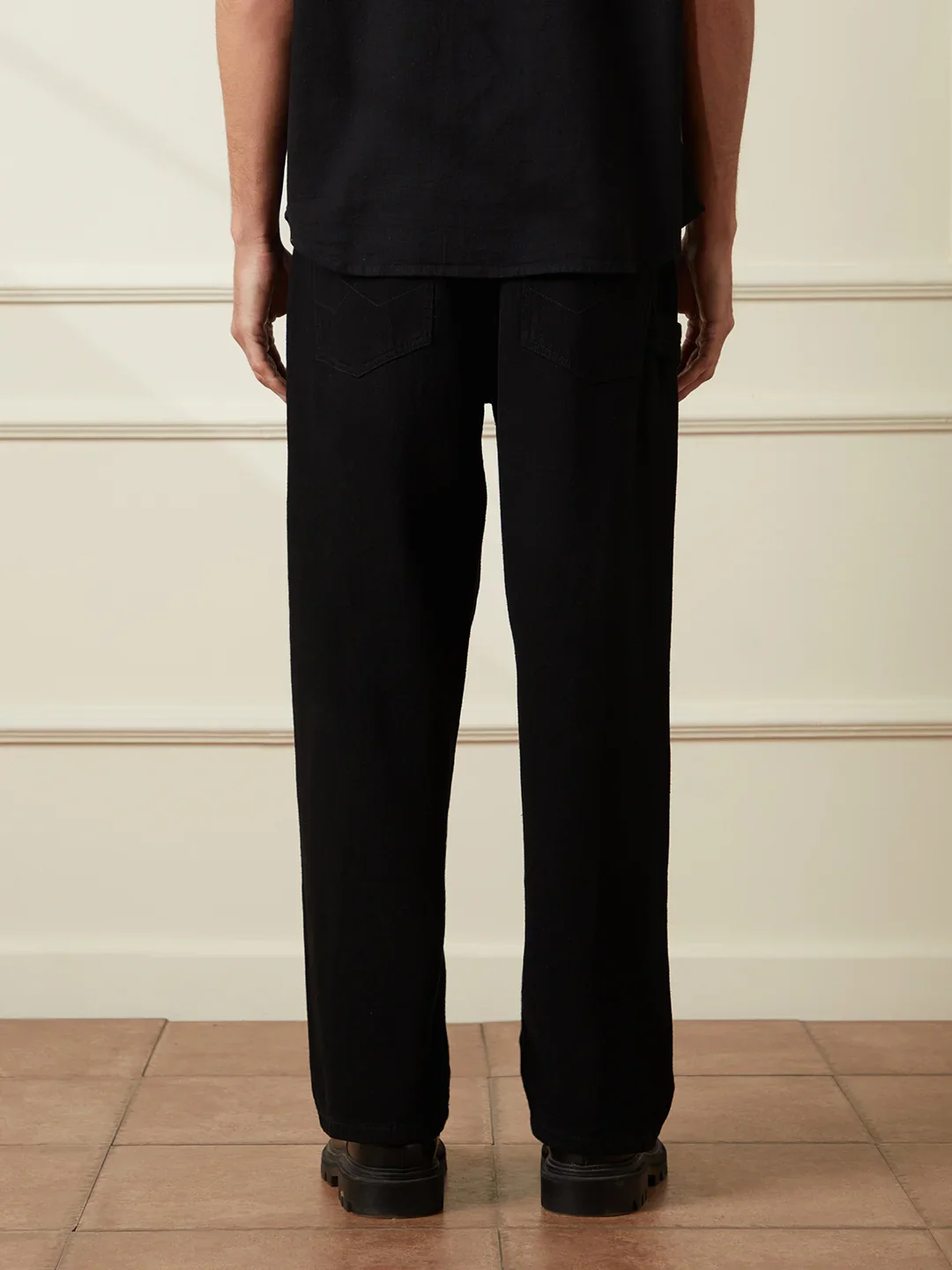 Solid Loose Fit Jeans | Black - Image 3
