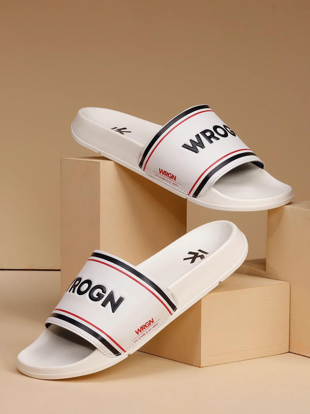 Sliders | WHITE - Image 4