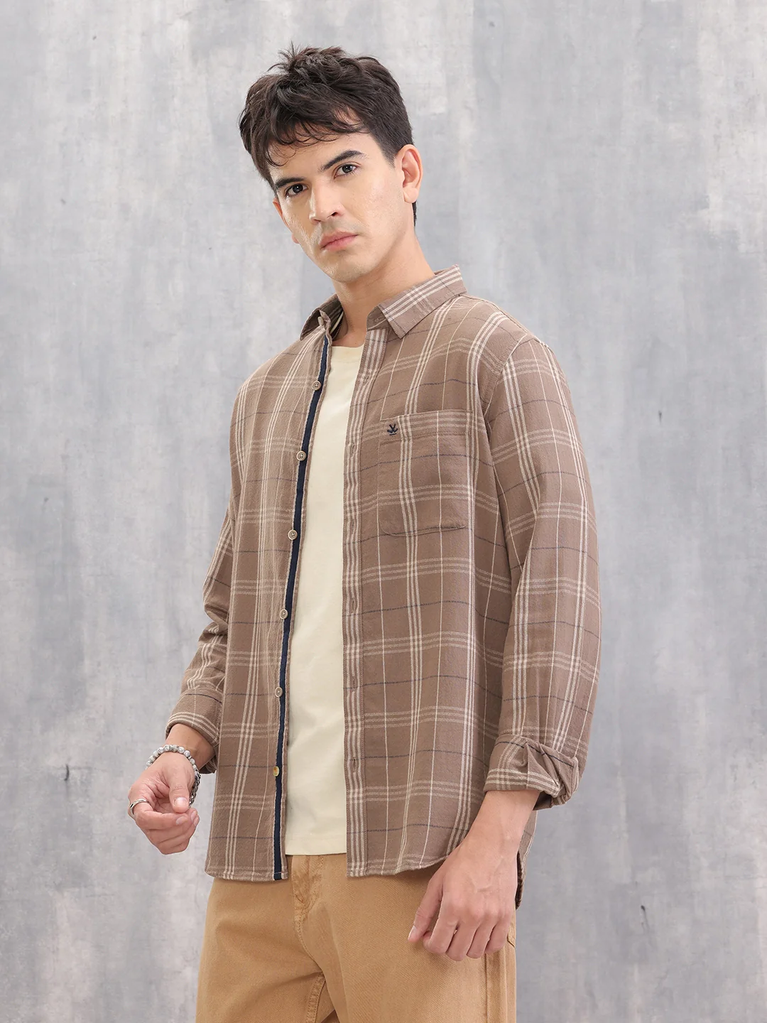 Slim Fit Checks Shirt With Inner Placket Contrast Detailing I Brown - Image 4