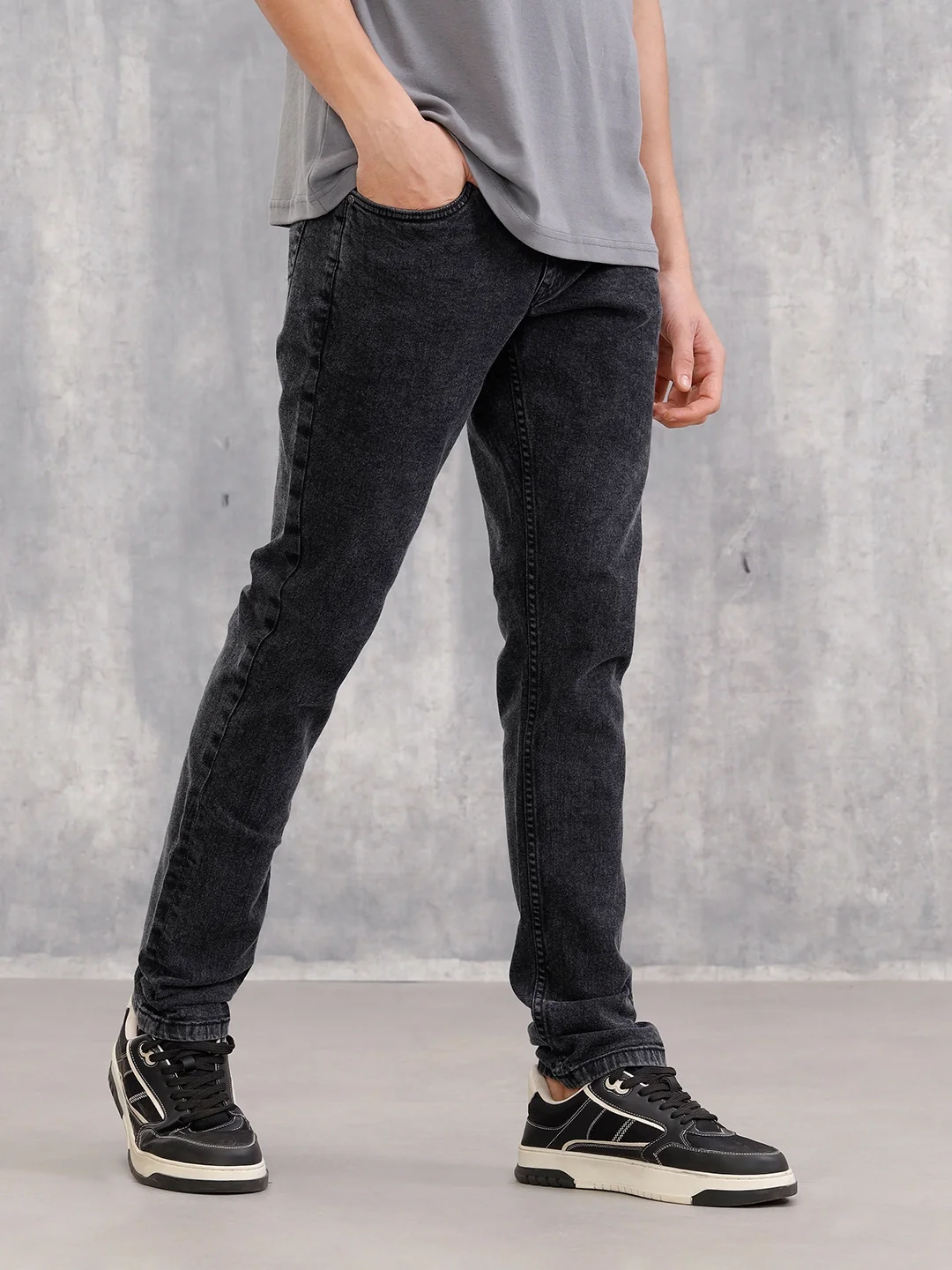 Slim Fit Jeans | Black - Image 4