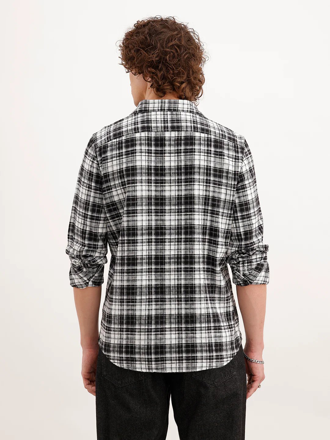 Slim Fit Textured Shirt  | Black - Image 3