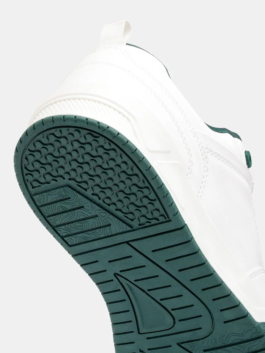 Sneaker | Martini Neat - Image 7